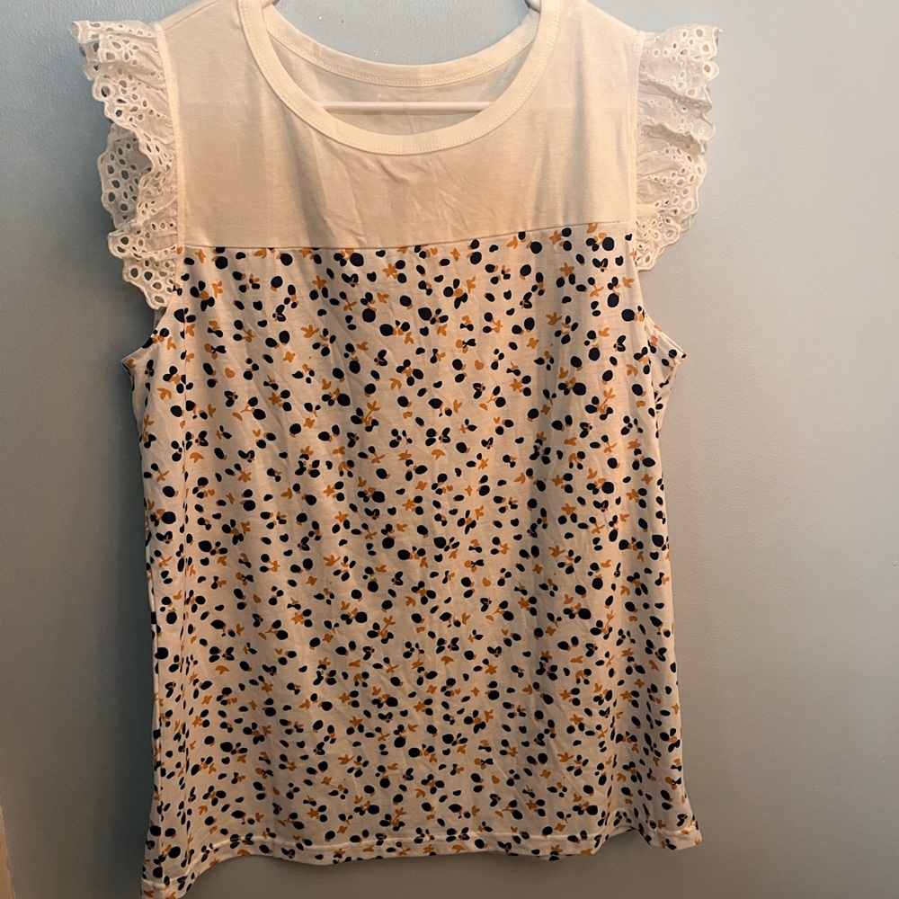 Women's Ruffle Sleeve Printed Top